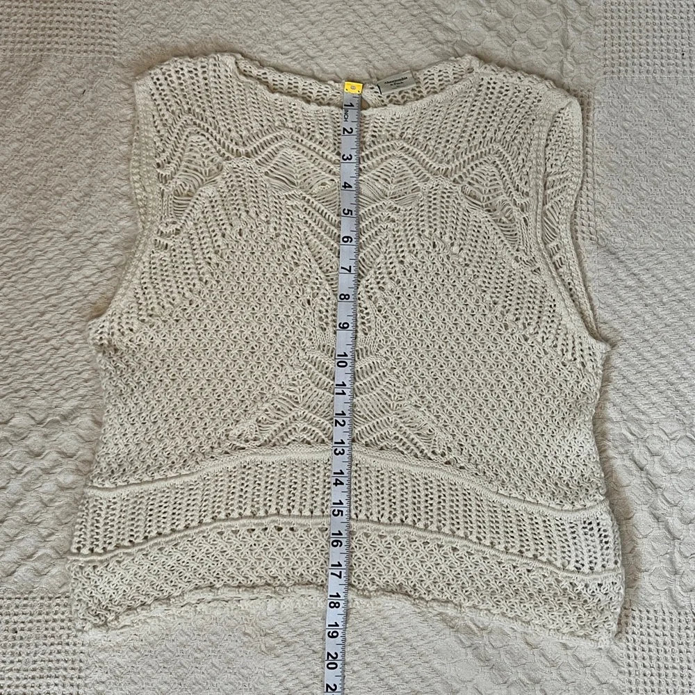 Abercrombie & Fitch Crochet Sleeveless Top - Picture 6 of 6